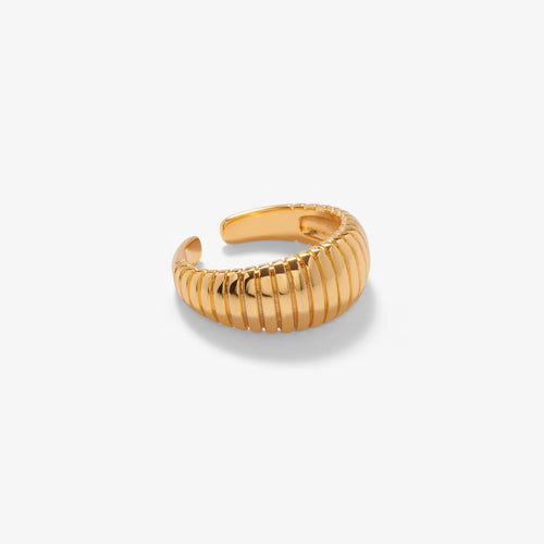 Ribbed Ring